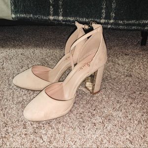 Nude and gold heels!!